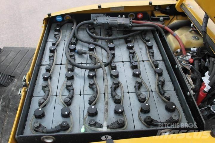 Yale ERP16VT Вилични кари-повдигачи - други