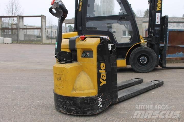 Yale MP20AC Нископовдигач