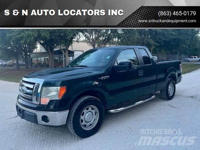Ford F-150 Пикапи