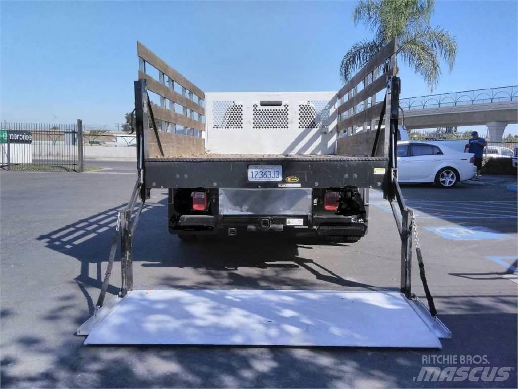 Ford F550 CREW CAB 4 Каросерии