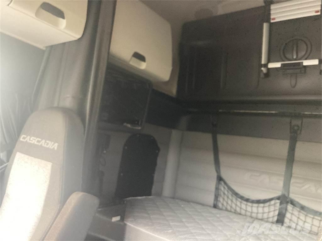 Freightliner  Влекачи