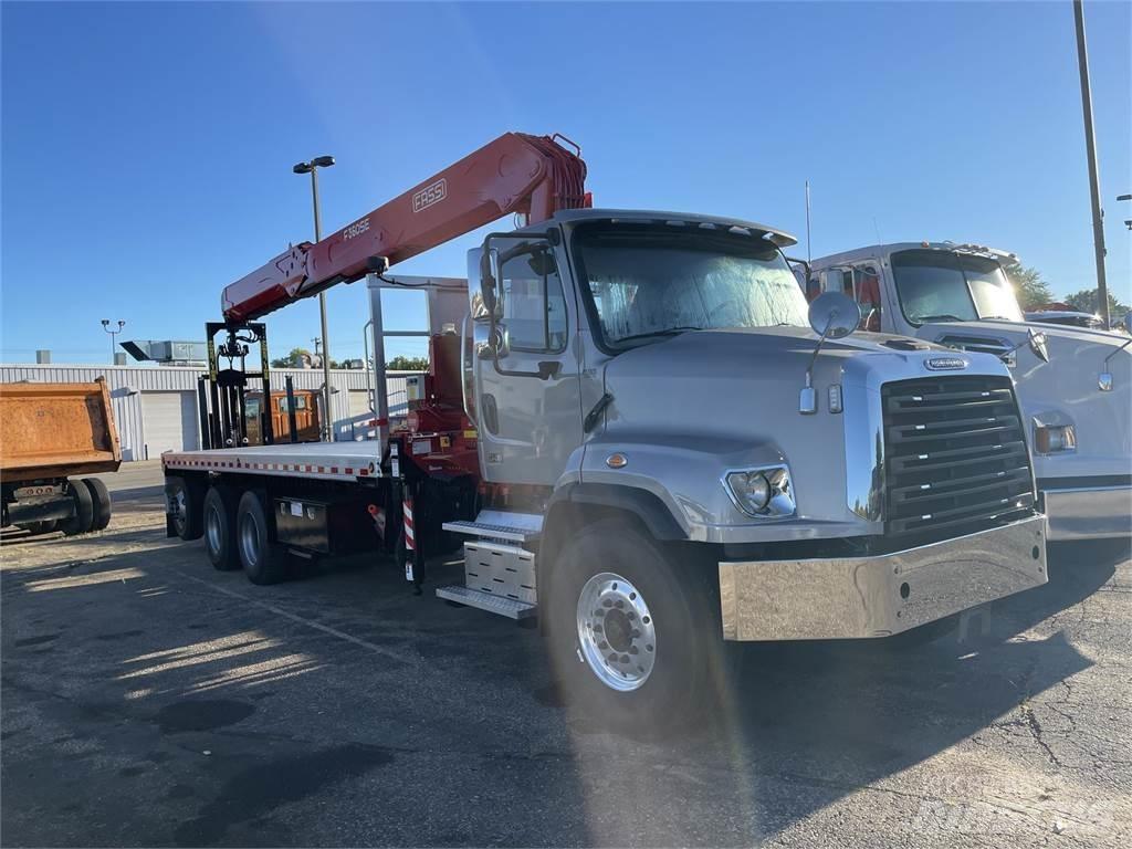 Freightliner 114SD Шаси кабини