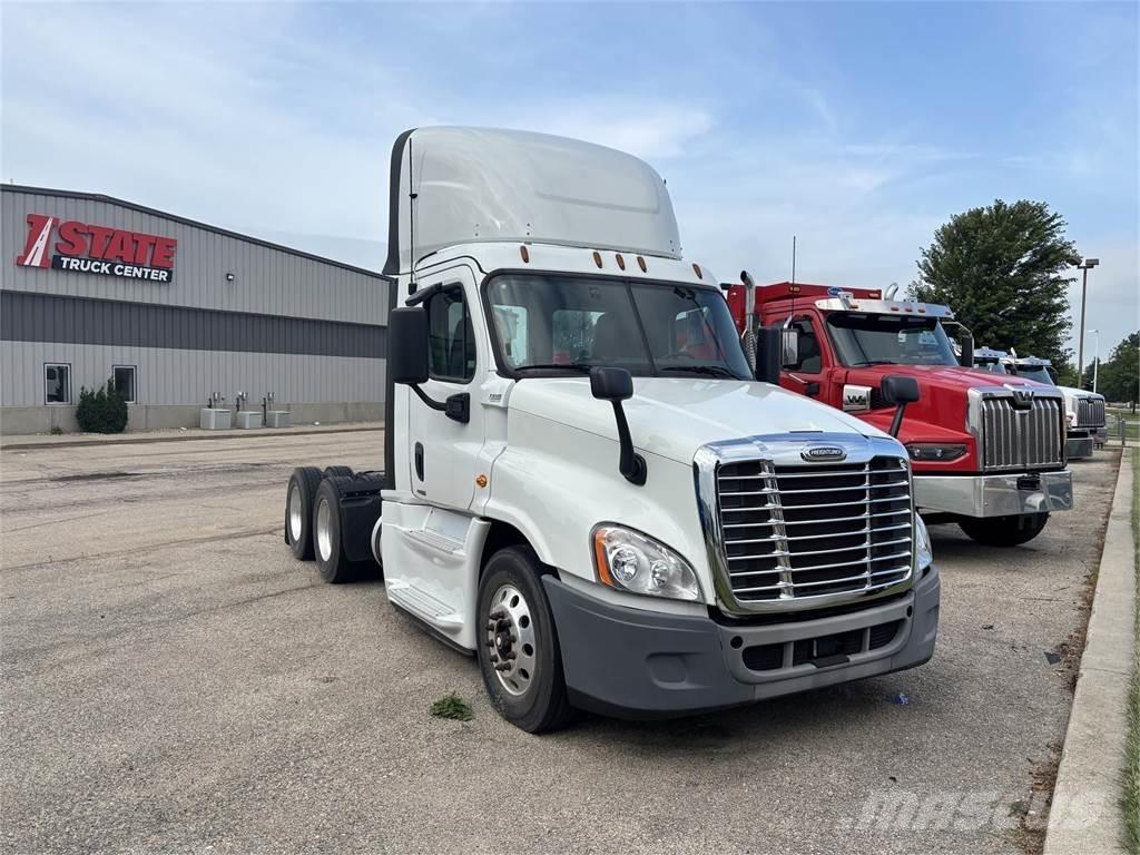 Freightliner Cascadia Влекачи