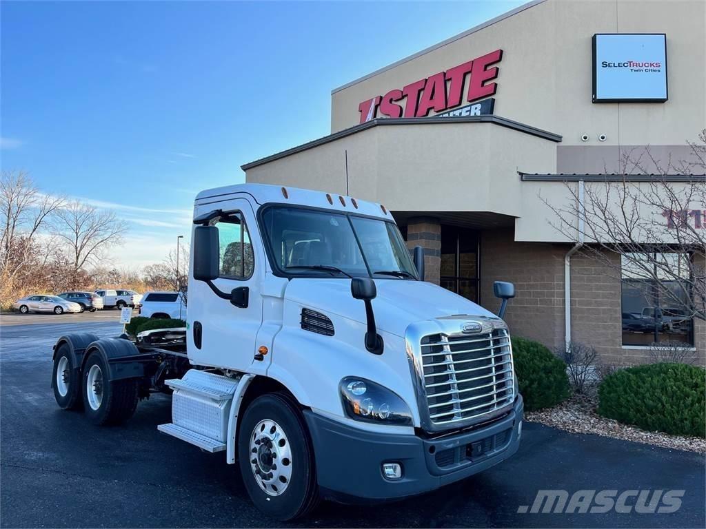 Freightliner Cascadia Влекачи