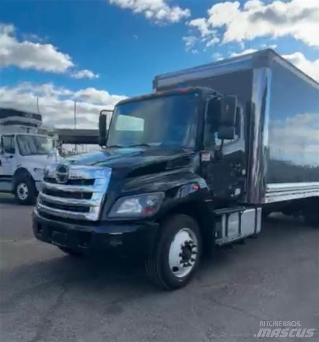 Hino 268A Каросерии