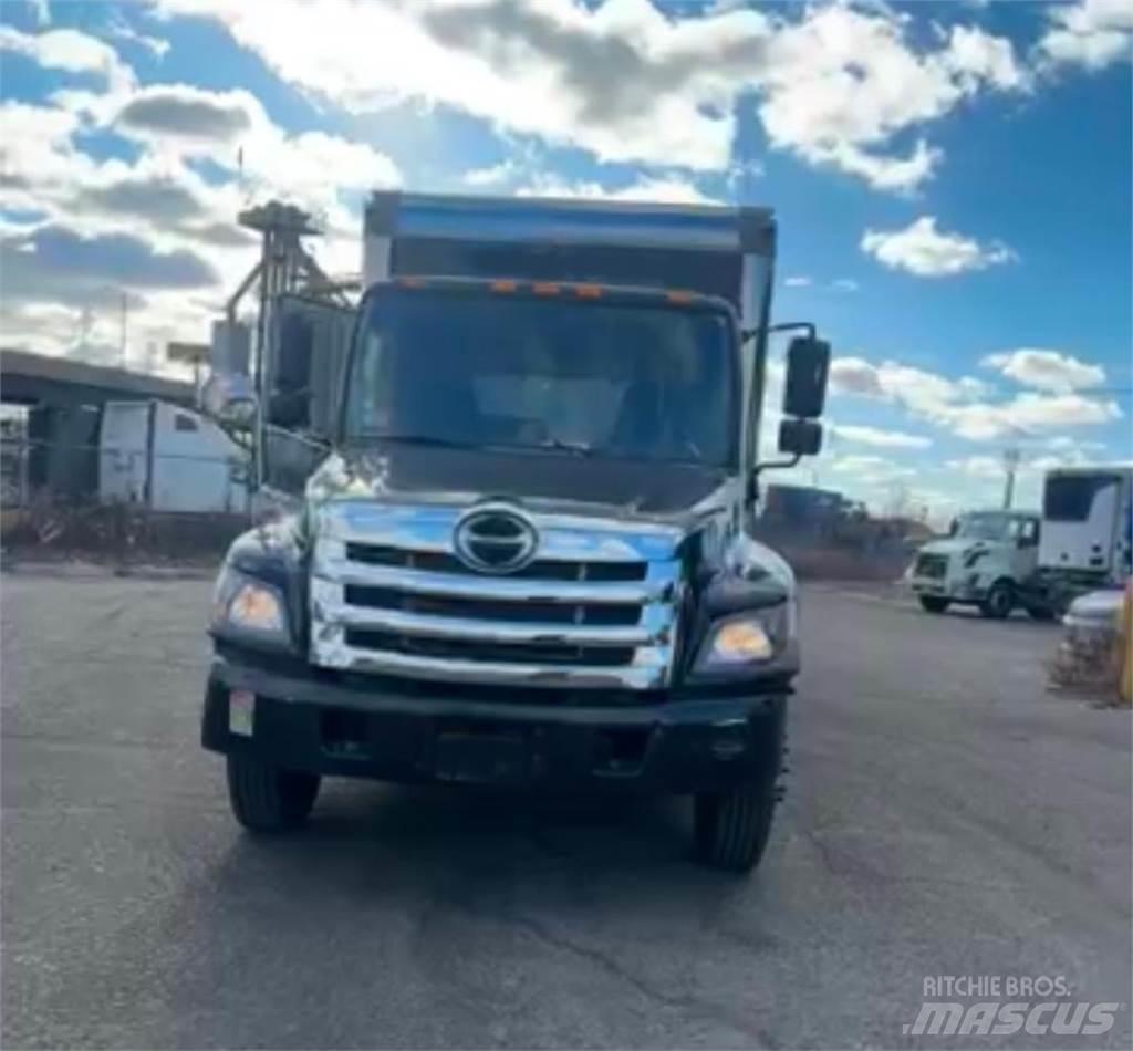 Hino 268A Каросерии