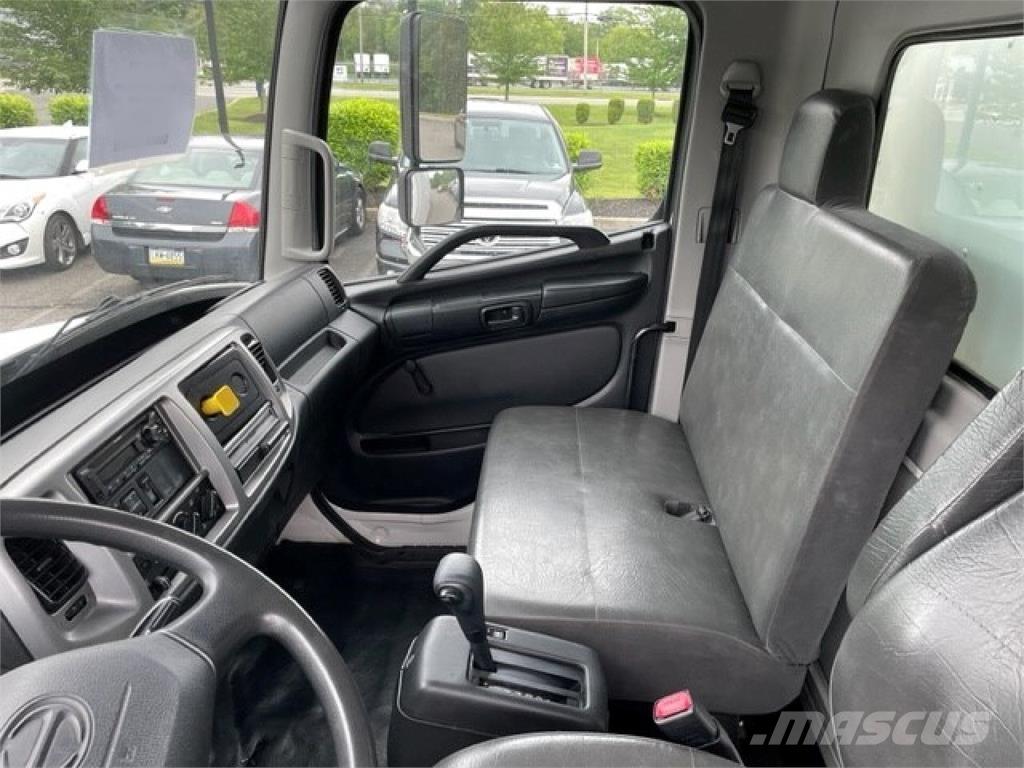 Hino 268A Каросерии