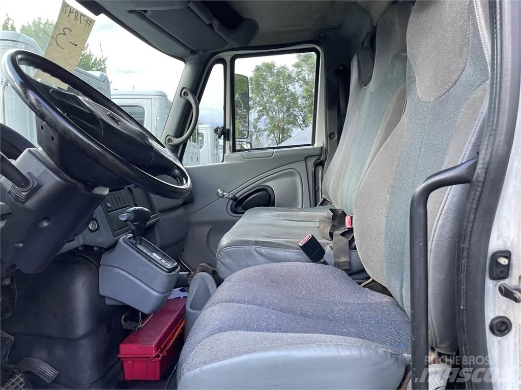 International 4300 Други
