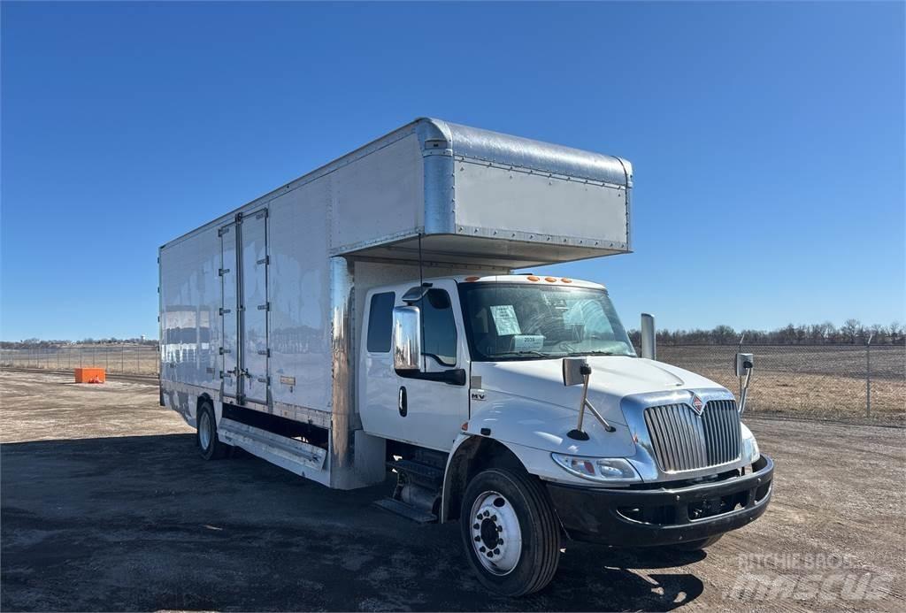 International 4300 Каросерии