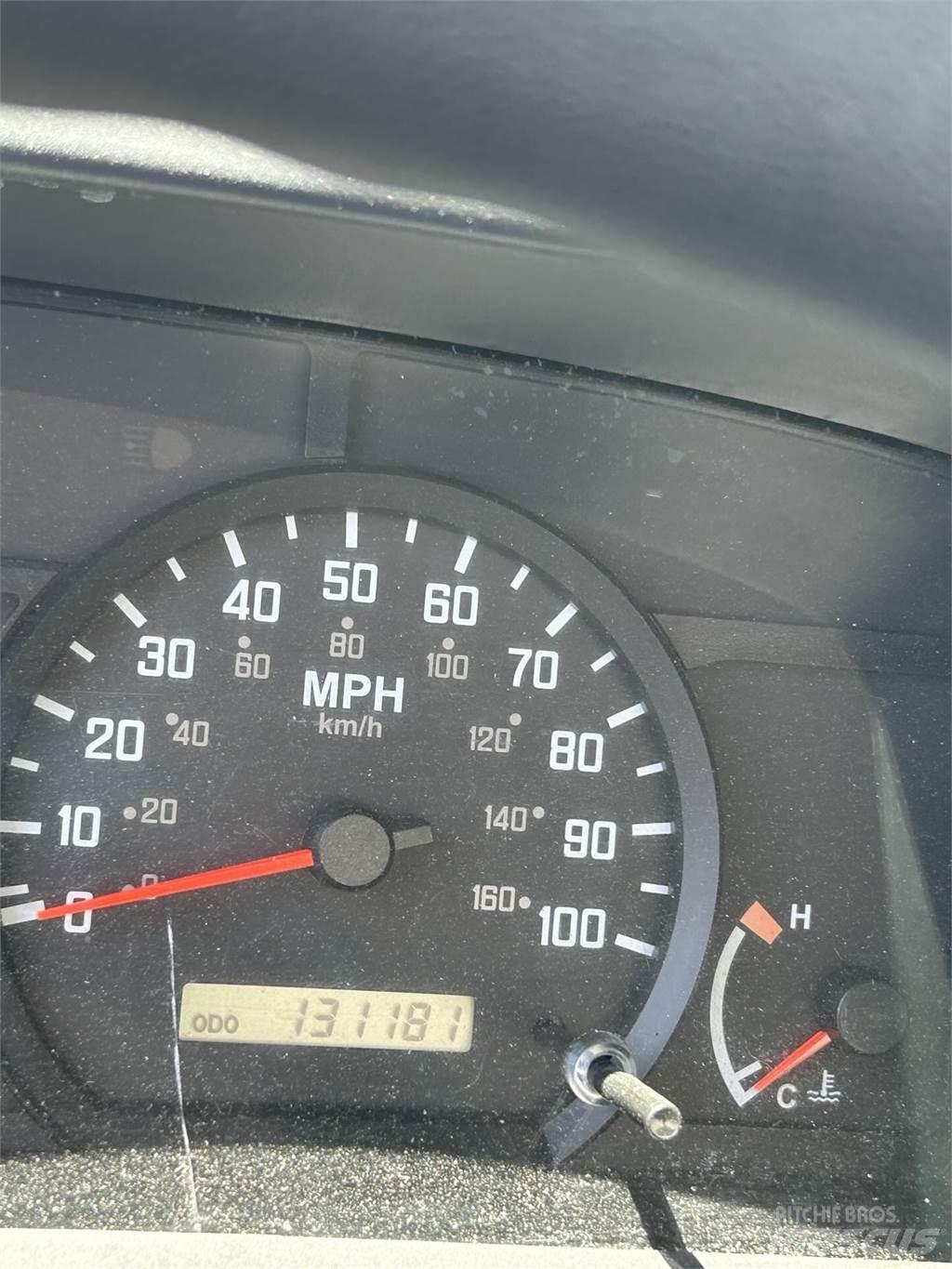 Isuzu NPR Каросерии