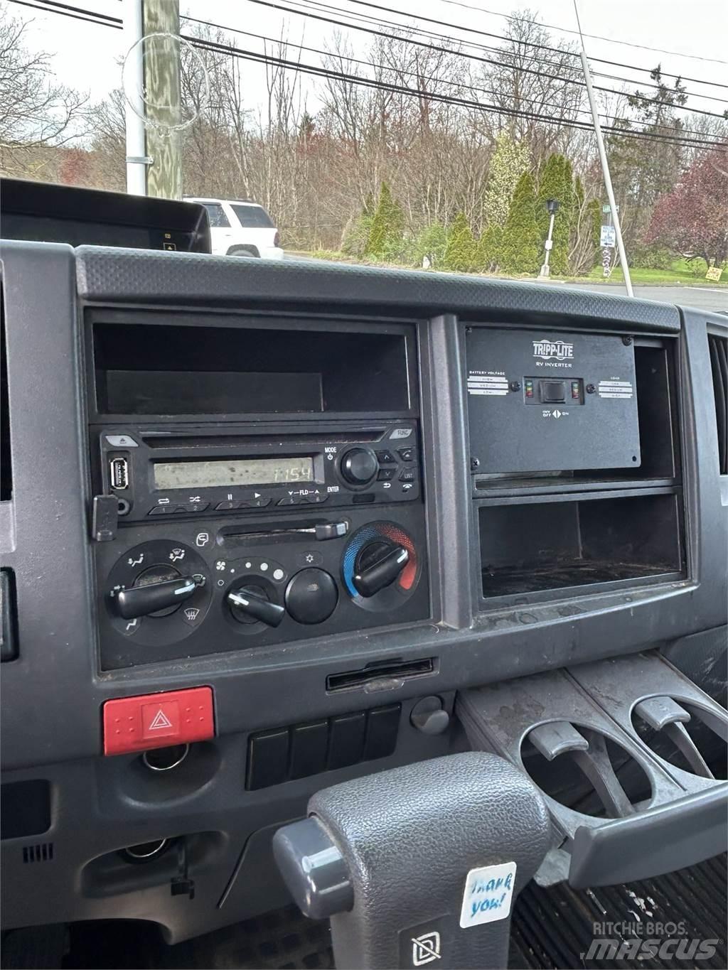 Isuzu NRR Други