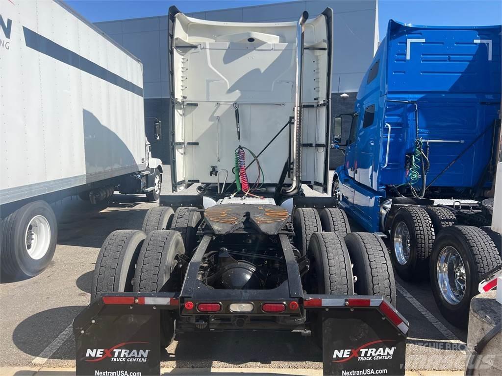 Mack AN64T Влекачи