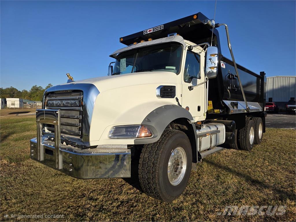 Mack GR64B Самосвал