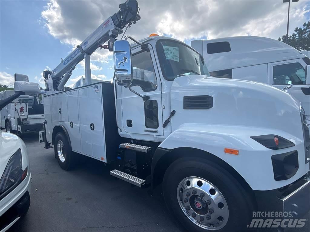 Mack MD6 42R Шаси кабини