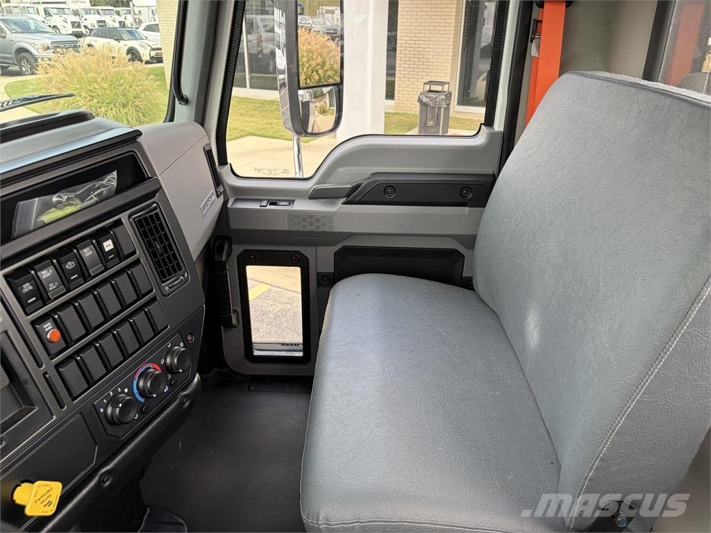 Mack MD6 42R Други