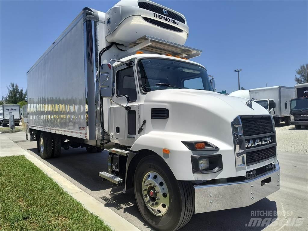Mack MD6 42R Влекачи