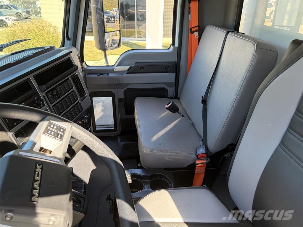 Mack MD6 42R Каросерии