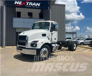 Mack MD642 Шаси кабини