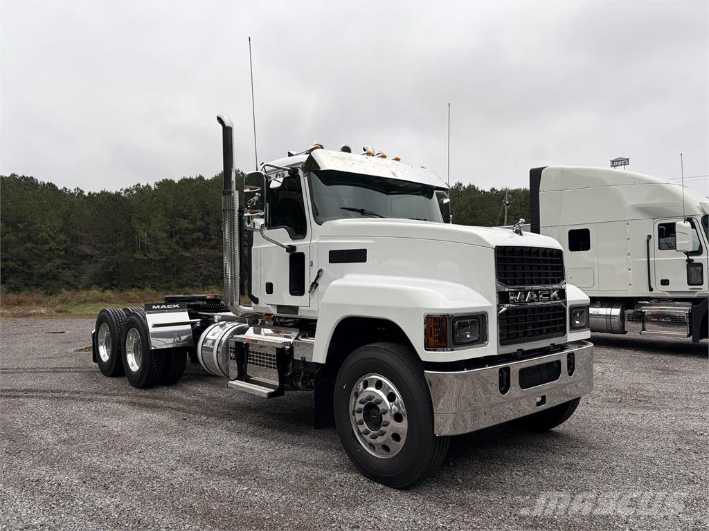 Mack PI64T Влекачи