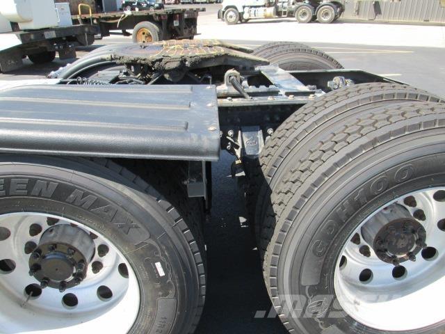 Mack PI64T Влекачи