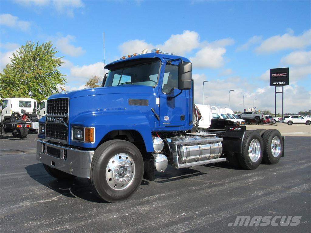Mack PI64T Влекачи
