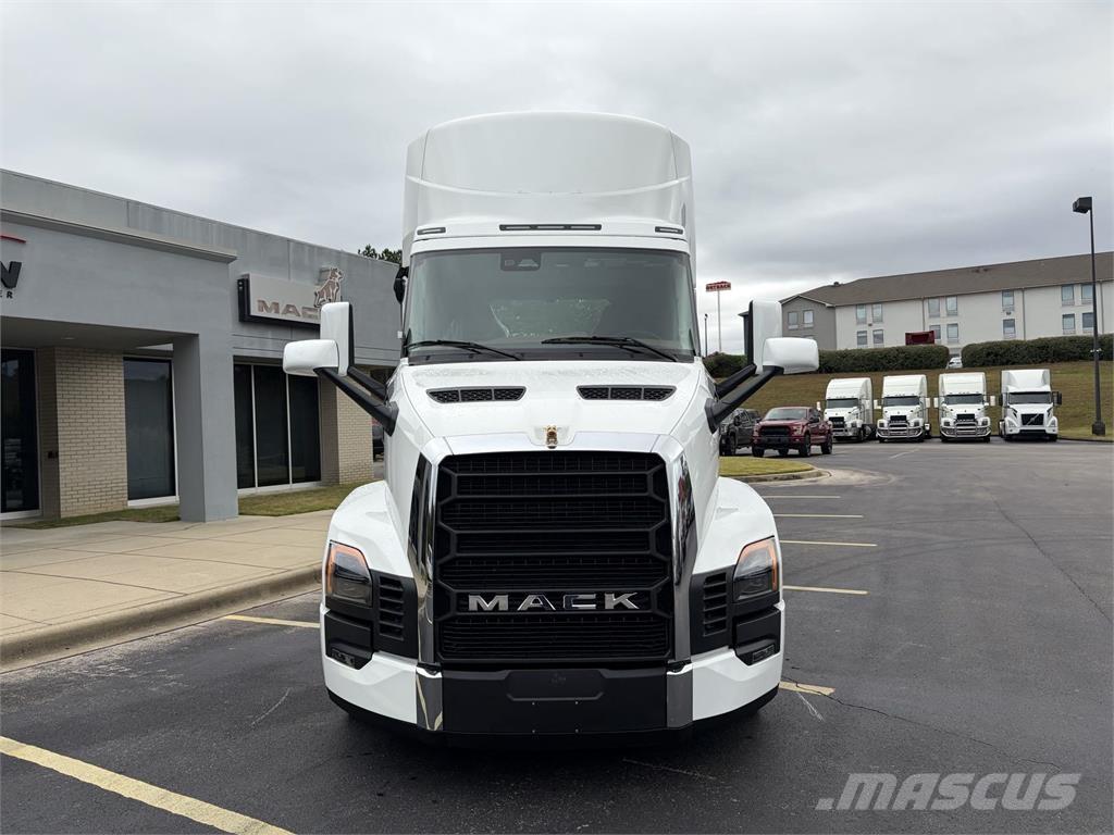 Mack PR64T Влекачи