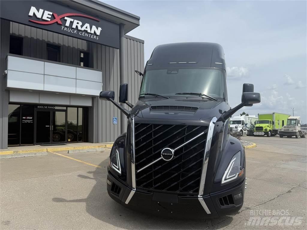 Volvo NEW VNL860 Влекачи