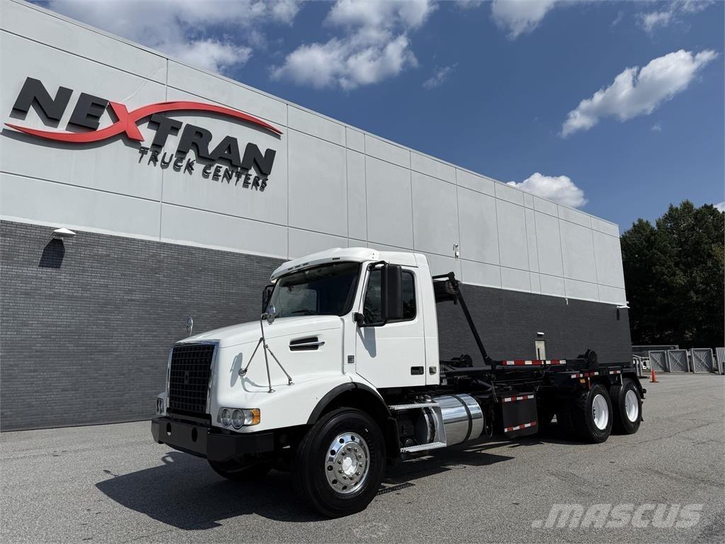 Volvo VHD64F300 Други