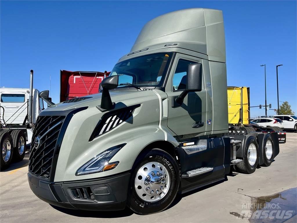 Volvo VNL64T300 Влекачи