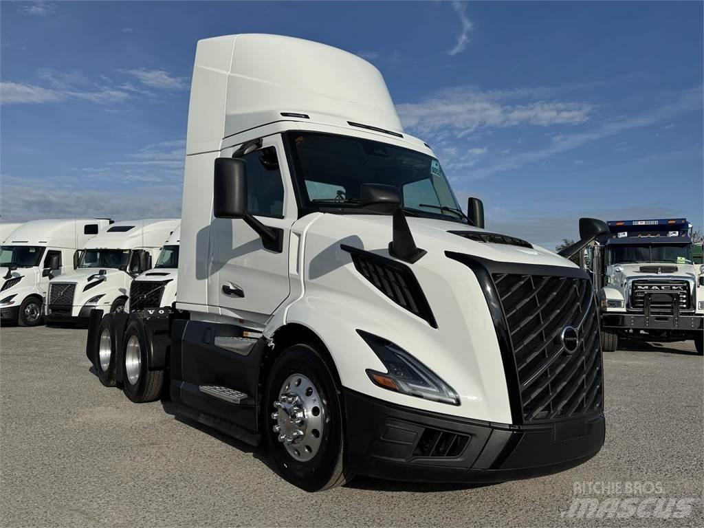 Volvo VNL64T300 Влекачи