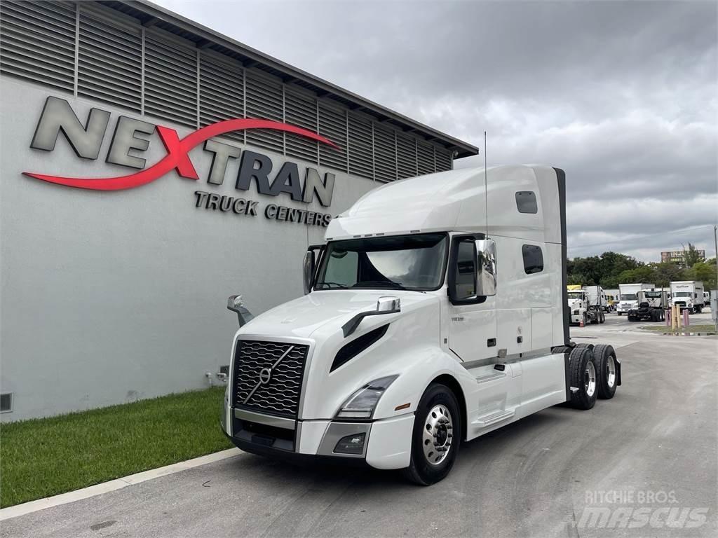 Volvo VNL64T760 Влекачи