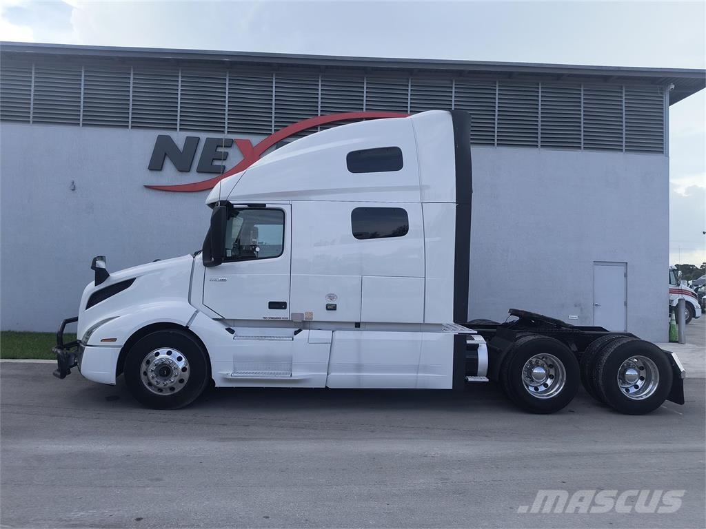 Volvo VNL64T760 Влекачи
