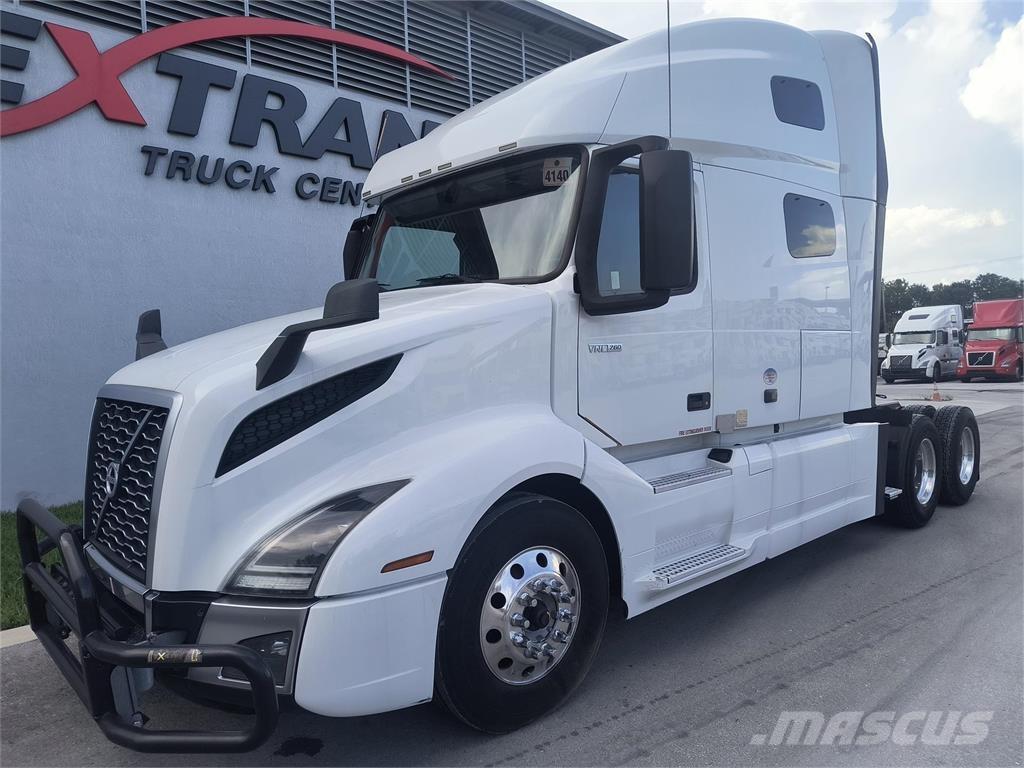 Volvo VNL64T760 Влекачи