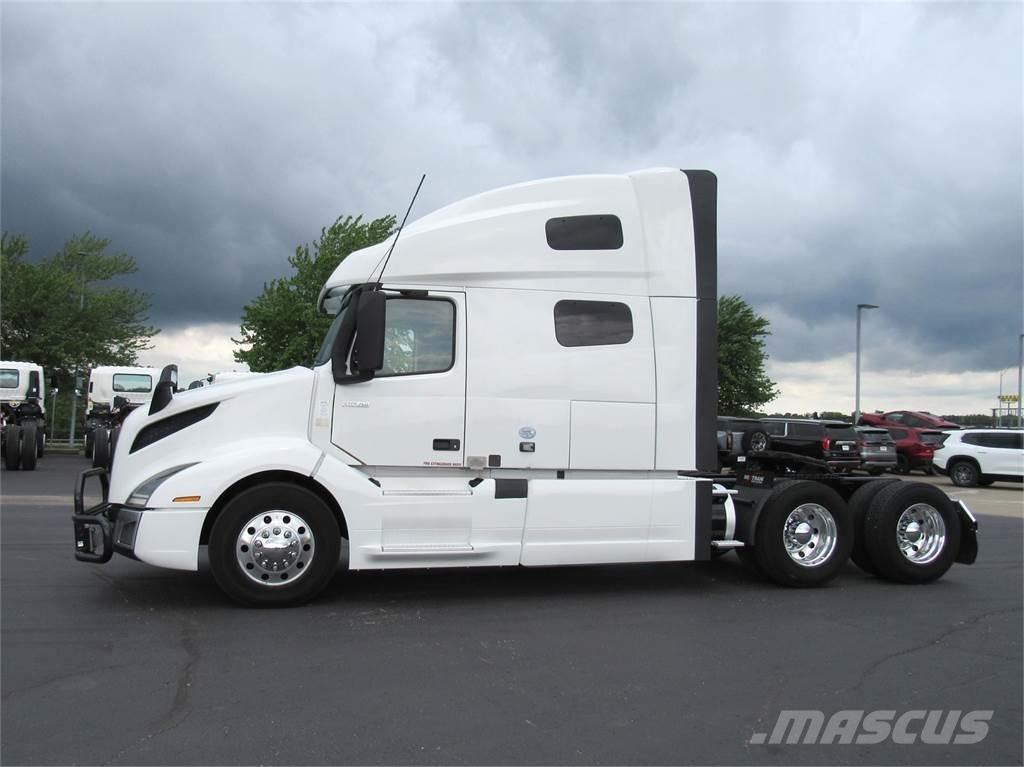 Volvo VNL64T760 Влекачи