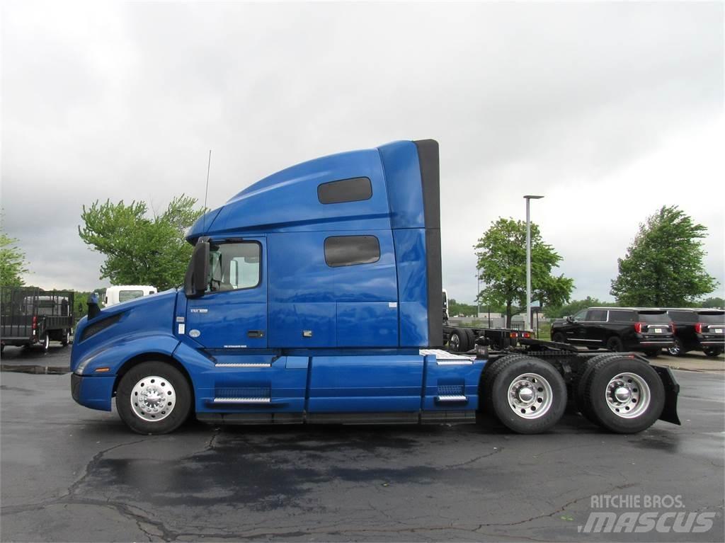 Volvo VNL64T760 Влекачи