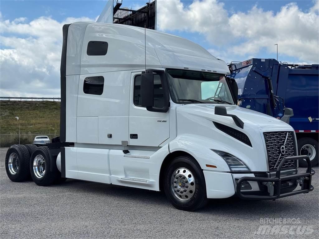 Volvo VNL64T760 Влекачи