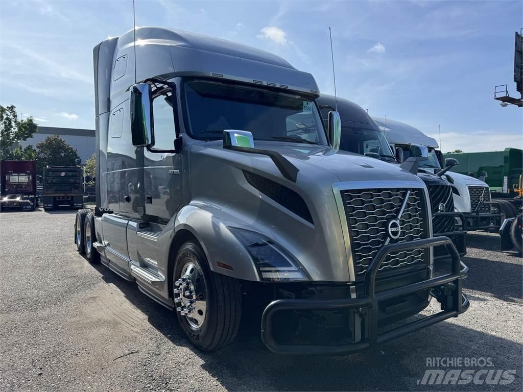 Volvo VNL64T760 Влекачи