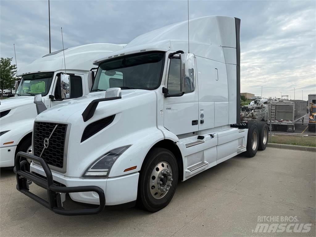 Volvo VNL64T760 Влекачи
