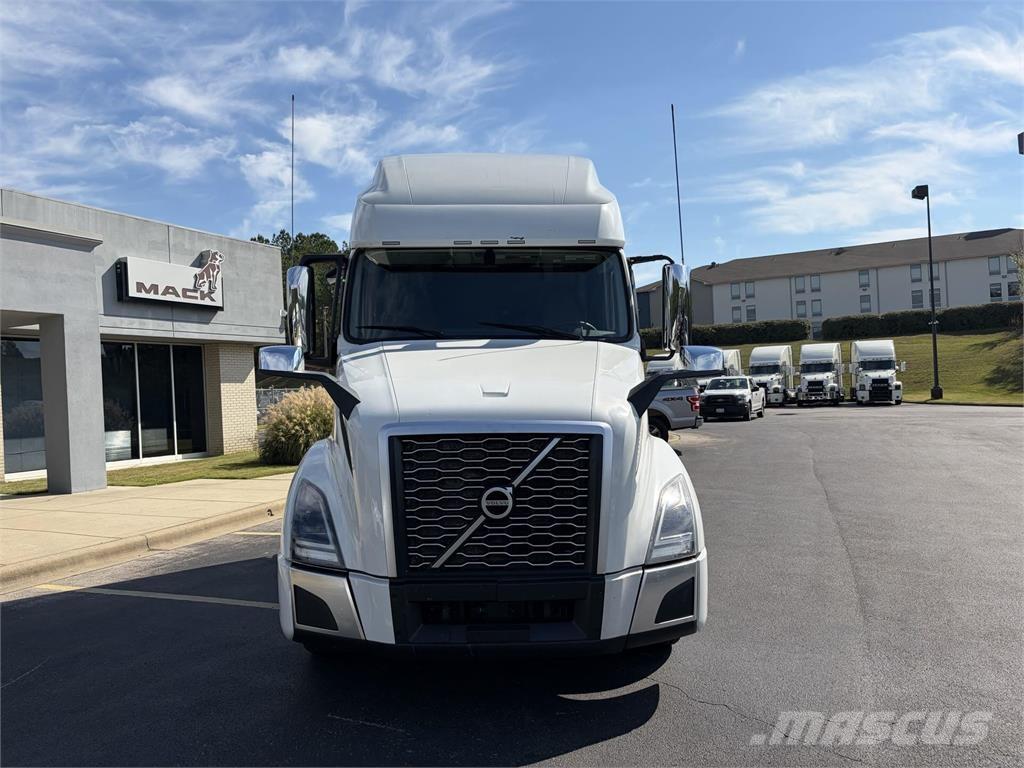 Volvo VNL64T760 Влекачи