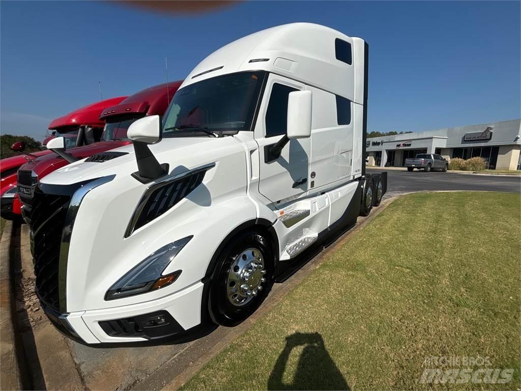 Volvo VNL64T860 Влекачи