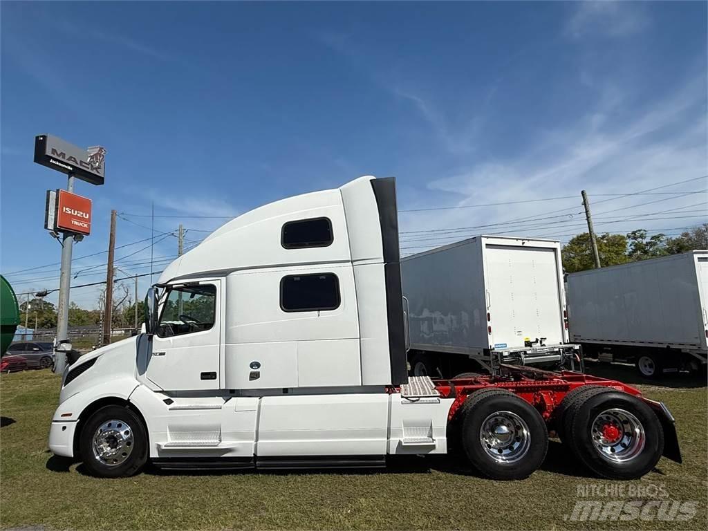 Volvo VNL64T860 Влекачи