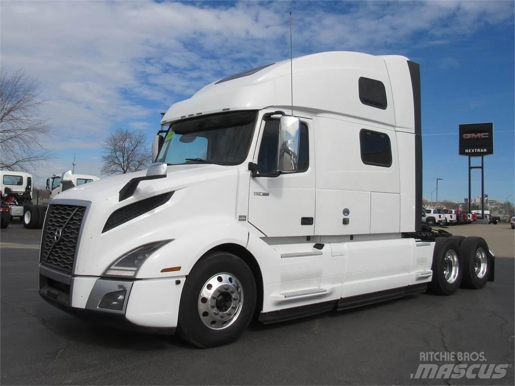 Volvo VNL64T860 Влекачи