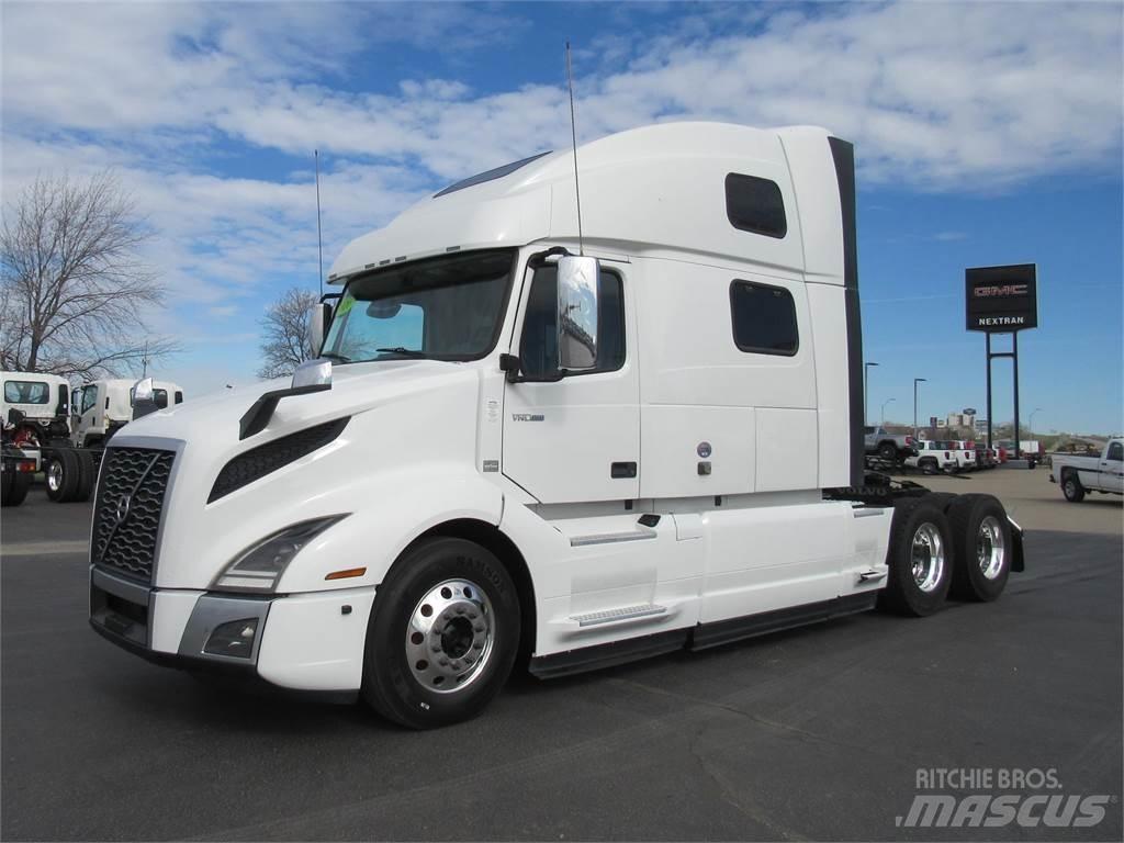 Volvo VNL64T860 Влекачи