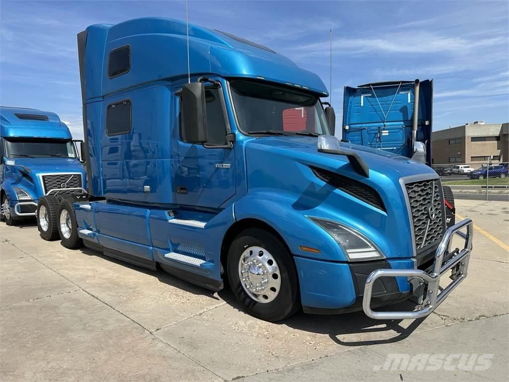 Volvo VNL64T860 Влекачи