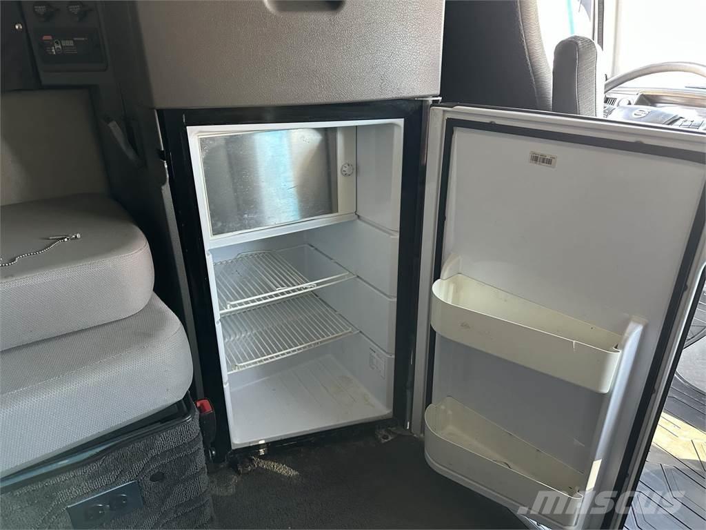 Volvo VNL64T860 Влекачи