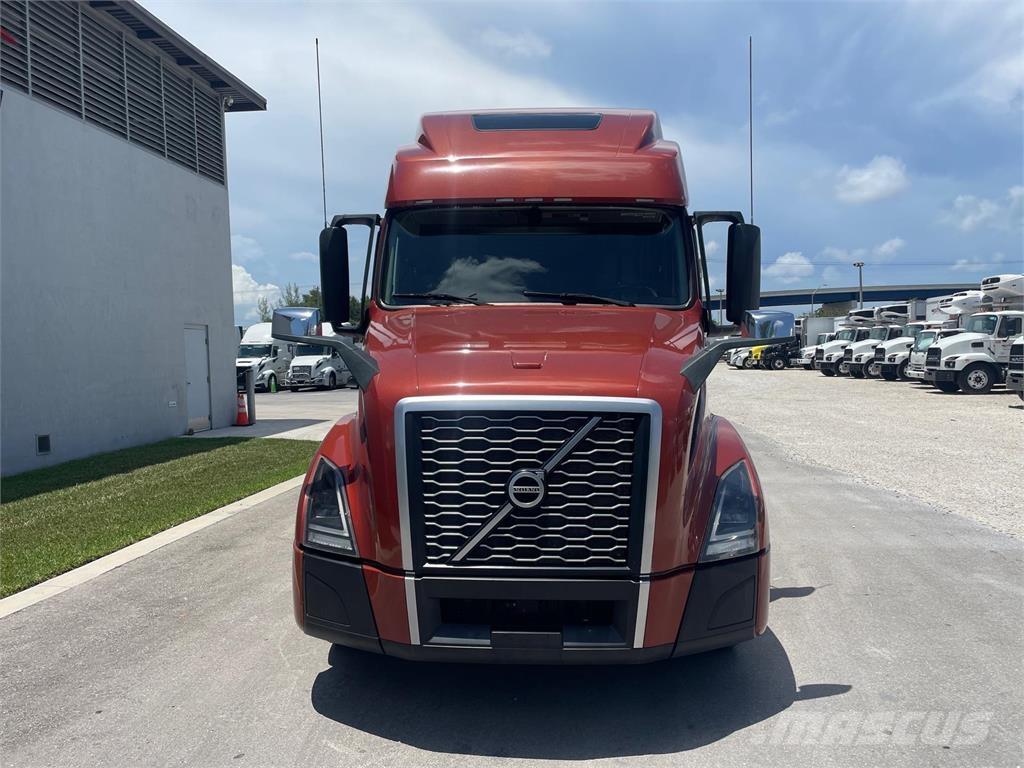 Volvo VNL64T860 Влекачи