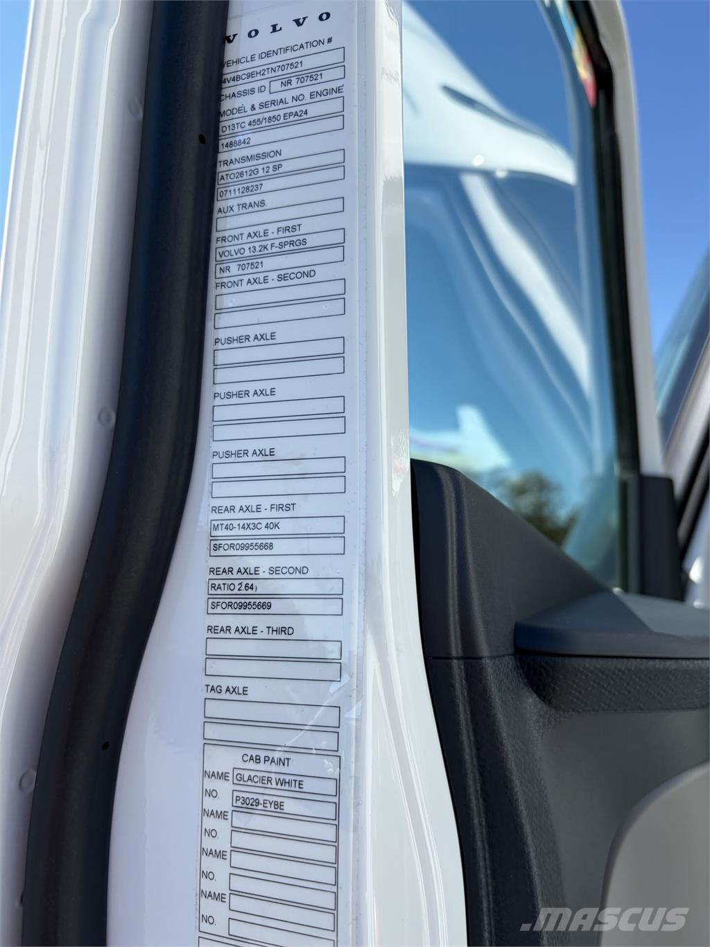 Volvo VNL64T860 Влекачи