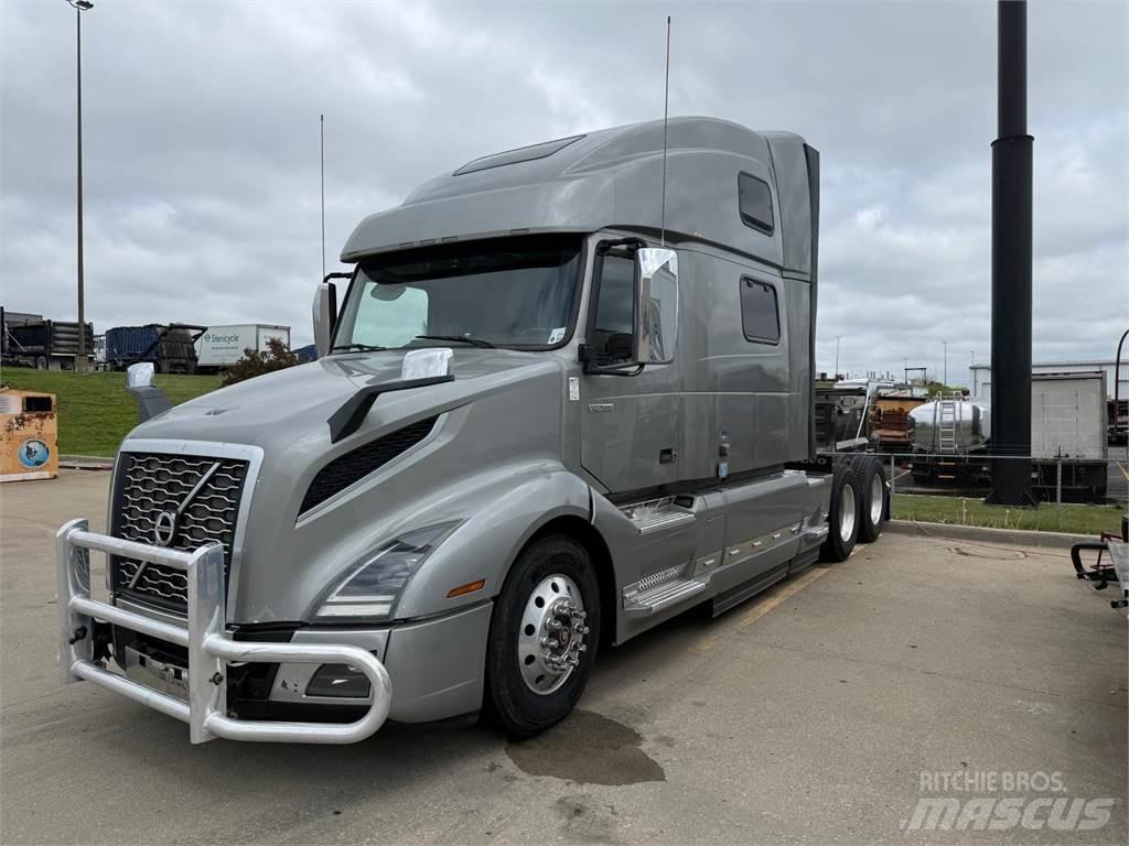 Volvo VNL860 Влекачи