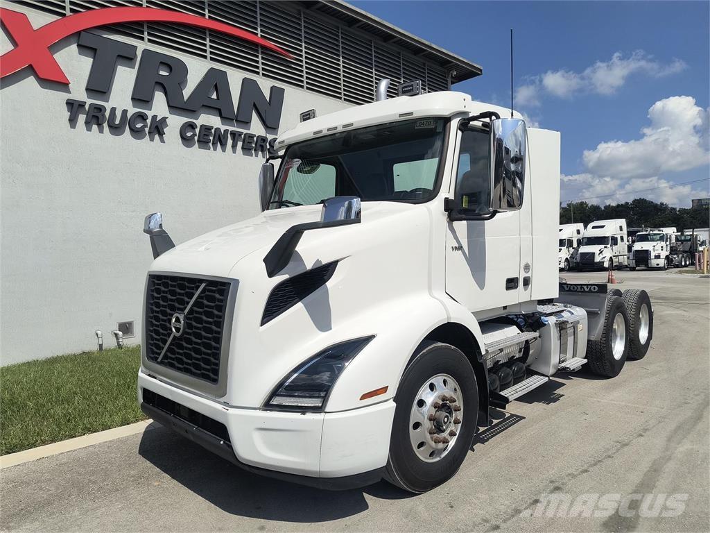 Volvo VNR64T Влекачи