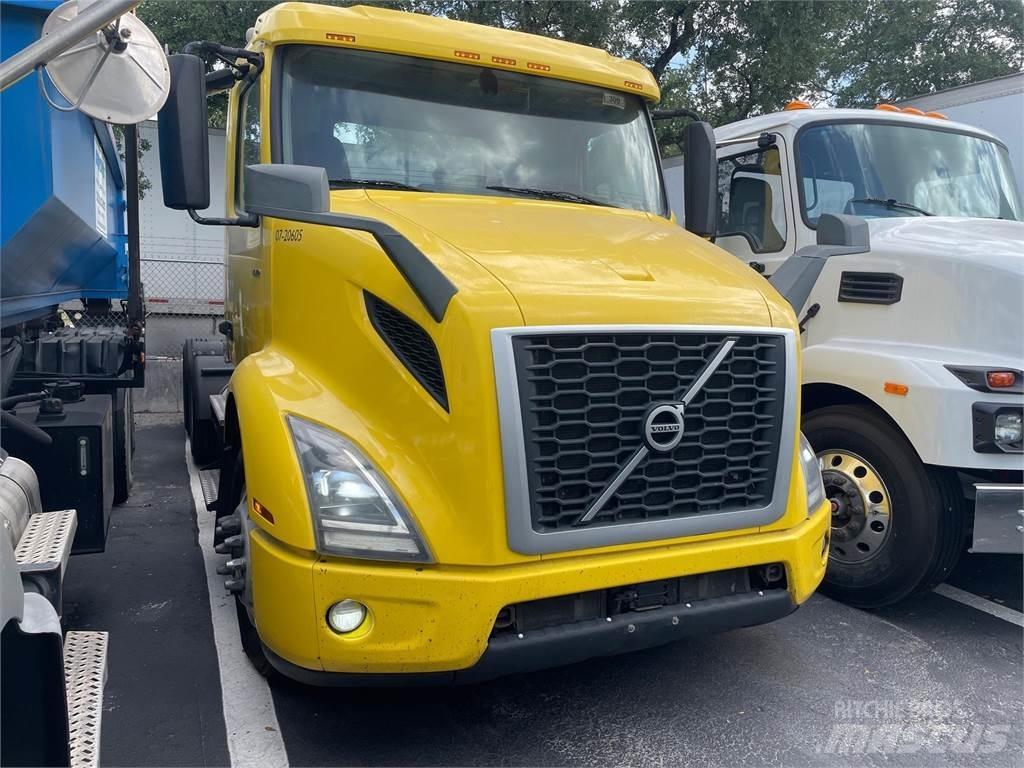 Volvo VNR64T300 Влекачи